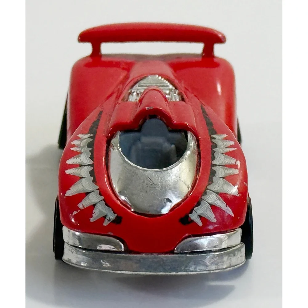 Hot Wheels Sharkruiser Kids 1:64‎ Red Vintage 1990 Die-Cast Fantasy Car